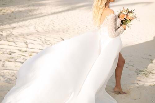 wedding girl on the beach