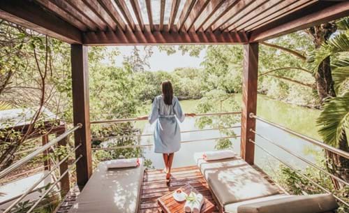 Long beach Cinq Mondes Spa