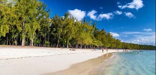 Mont Choisy Beach